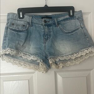 Forever 21 Jean denim shorts lace crochet 27 small